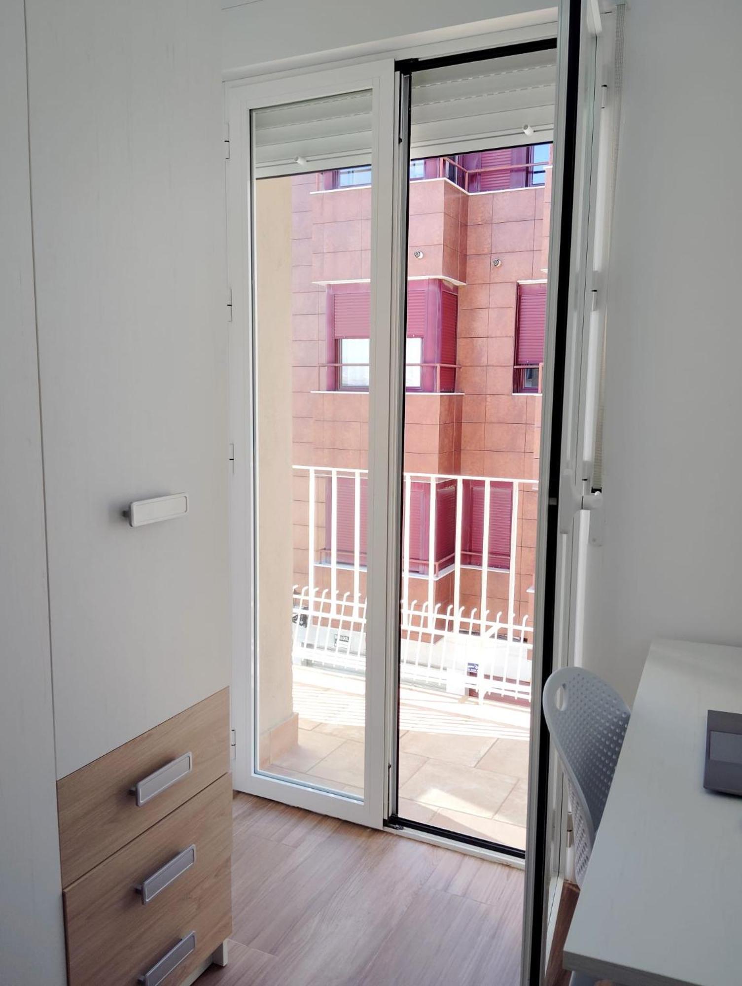 Piso Compartido Cerca Corteingles Jaen Exterior photo